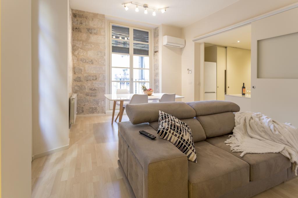 Bravissimo Cort Reial-1B Apartment Girona Exterior photo